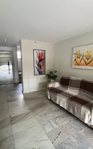 Apartamento à venda com 60m², 3 quartos e 2 vagasHall de entrada