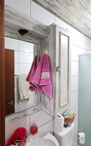 Casa de condomínio à venda com 86m², 2 quartos e 1 vagaBanheiro