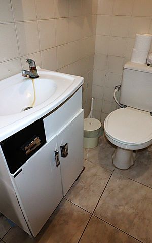 Casa de condomínio à venda com 86m², 2 quartos e 1 vagaLavabo