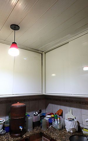 Casa de condomínio à venda com 86m², 2 quartos e 1 vagaCozinha - Armários