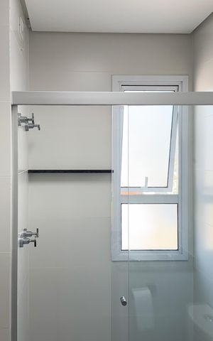 Apartamento à venda com 63m², 2 quartos e 2 vagas Apartamento à venda com 63m², 2 quartos e 2 vagasBanheiro Social