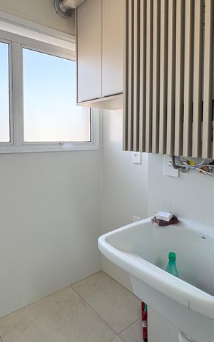 Apartamento à venda com 63m², 2 quartos e 2 vagas Apartamento à venda com 63m², 2 quartos e 2 vagasÁrea de Serviço