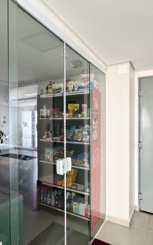 Apartamento à venda com 63m², 2 quartos e 2 vagas Apartamento à venda com 63m², 2 quartos e 2 vagasÁrea comum - Mercado