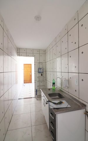 Apartamento à venda com 48m², 2 quartos e sem vagaCozinha e Área de Serviço