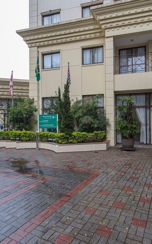 Apartamento à venda com 56m², 1 quarto e 1 vaga Apartamento à venda com 56m², 1 quarto e 1 vagaFachada