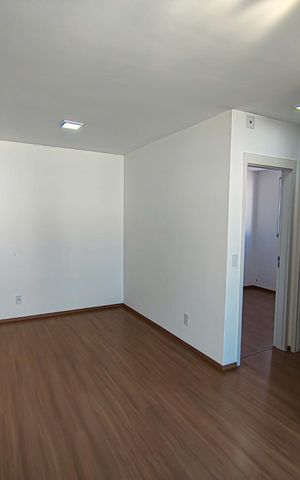 Apartamento à venda com 50m², 2 quartos e 1 vaga Apartamento à venda com 50m², 2 quartos e 1 vagaSala