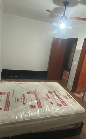 Casa para alugar com 360m², 2 quartos e 4 vagas Casa para alugar com 360m², 2 quartos e 4 vagasQuarto