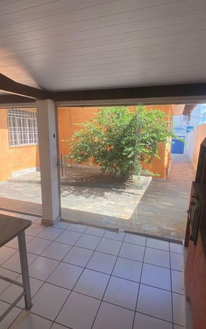 Casa para alugar com 360m², 2 quartos e 4 vagas Casa para alugar com 360m², 2 quartos e 4 vagasÁrea externa