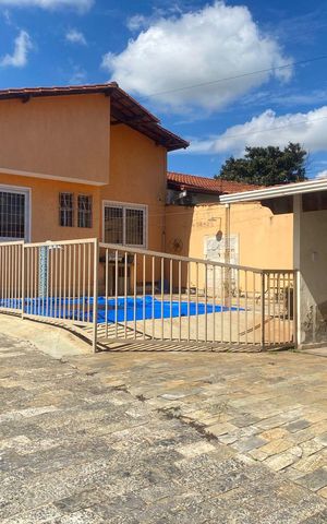 Casa para alugar com 360m², 2 quartos e 4 vagas Casa para alugar com 360m², 2 quartos e 4 vagasÁrea externa
