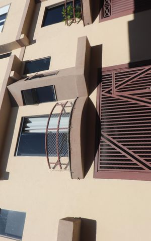 Casa de condomínio à venda com 126m², 3 quartos e 2 vagasFachada