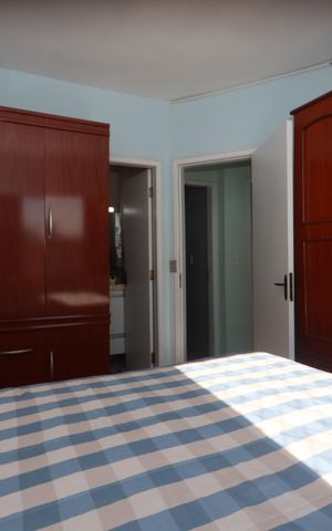 Casa de condomínio à venda com 126m², 3 quartos e 2 vagasSuíte