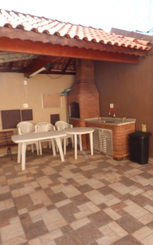 Casa de condomínio à venda com 126m², 3 quartos e 2 vagasÁrea comum - Churrasqueira