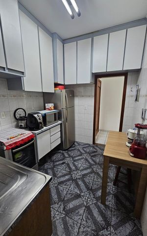 Apartamento à venda com 64m², 2 quartos e 1 vaga Apartamento à venda com 64m², 2 quartos e 1 vagaCozinha