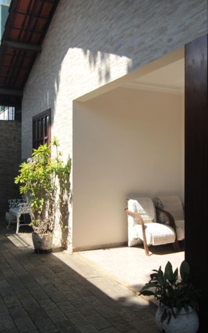 Casa à venda com 244m², 3 quartos e 3 vagasGaragem