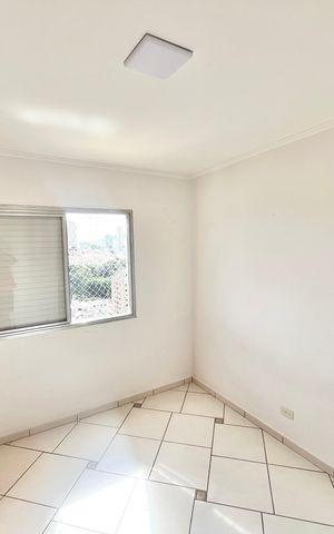 Apartamento à venda com 74m², 2 quartos e 1 vagaQuarto 2