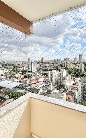 Apartamento à venda com 74m², 2 quartos e 1 vagaQuarto 1 Varanda