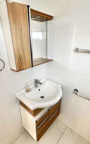 Apartamento à venda com 74m², 2 quartos e 1 vagaBanheiro