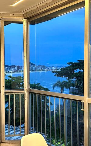 Apartamento à venda com 48m², 1 quarto e 1 vaga
