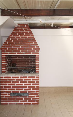 Casa à venda com 293m², 6 quartos e 4 vagasÁrea de Serviço
