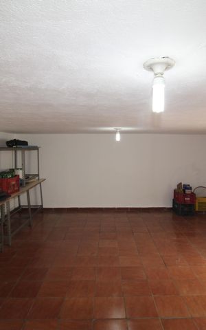 Casa à venda com 293m², 6 quartos e 4 vagasÁrea de Lazer 2