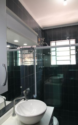 Casa à venda com 293m², 6 quartos e 4 vagasBanheiro 2