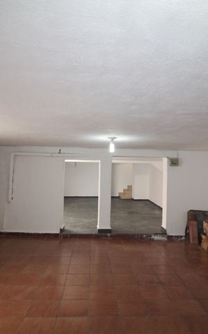 Casa à venda com 293m², 6 quartos e 4 vagasÁrea de Lazer 2