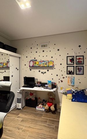 Casa à venda com 190m², 3 quartos e 4 vagas