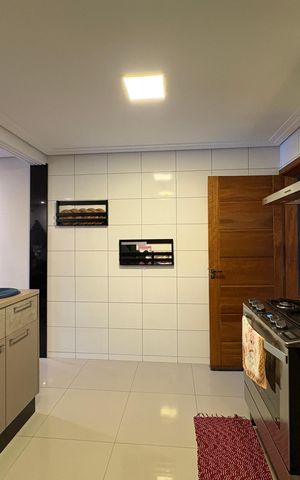 Casa à venda com 190m², 3 quartos e 4 vagas