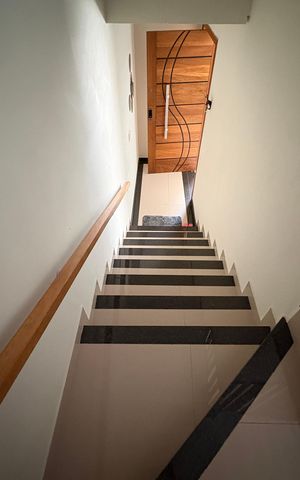 Casa à venda com 190m², 3 quartos e 4 vagas