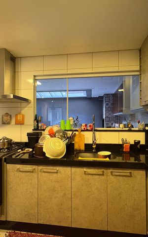 Casa à venda com 190m², 3 quartos e 4 vagas