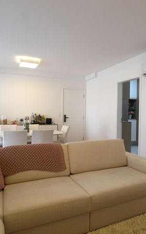 Apartamento à venda com 120m², 3 quartos e 2 vagasSala