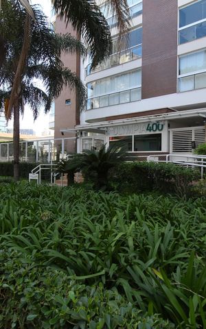 Apartamento à venda com 120m², 3 quartos e 2 vagasFachada