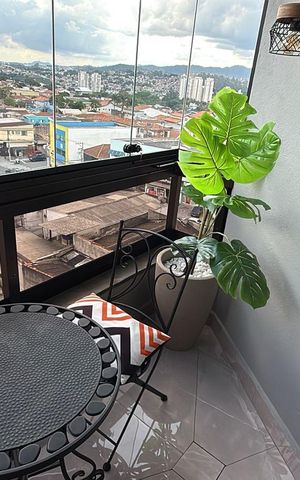 Apartamento à venda com 120m², 2 quartos e 2 vagas Apartamento à venda com 120m², 2 quartos e 2 vagasVaranda