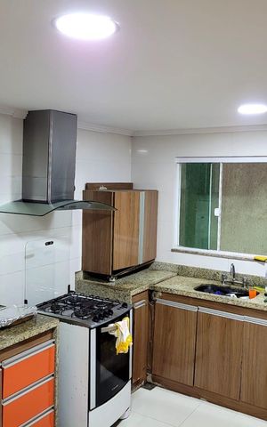 Casa à venda com 120m², 3 quartos e 2 vagas Casa à venda com 120m², 3 quartos e 2 vagasCozinha