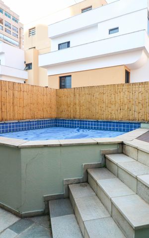 Apartamento à venda com 200m², 4 quartos e 3 vagas