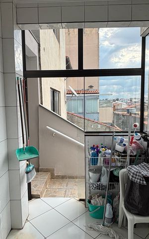 Casa à venda com 270m², 3 quartos e 2 vagas Casa à venda com 270m², 3 quartos e 2 vagasÁrea de Serviço