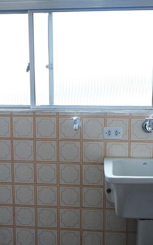 Apartamento à venda com 56m², 3 quartos e 1 vagaÁrea de Serviço