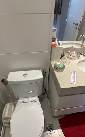Apartamento para alugar com 112m², 2 quartos e 2 vagas Apartamento para alugar com 112m², 2 quartos e 2 vagasBanheiro da Suíte 2