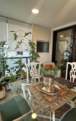Apartamento para alugar com 112m², 2 quartos e 2 vagas Apartamento para alugar com 112m², 2 quartos e 2 vagasVaranda da Sala