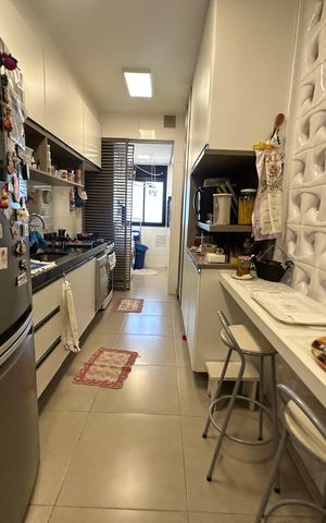 Apartamento para alugar com 112m², 2 quartos e 2 vagas Apartamento para alugar com 112m², 2 quartos e 2 vagasCozinha