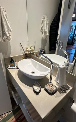 Apartamento para alugar com 112m², 2 quartos e 2 vagas Apartamento para alugar com 112m², 2 quartos e 2 vagasLavabo