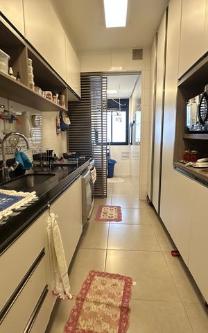 Apartamento para alugar com 112m², 2 quartos e 2 vagas Apartamento para alugar com 112m², 2 quartos e 2 vagasCozinha