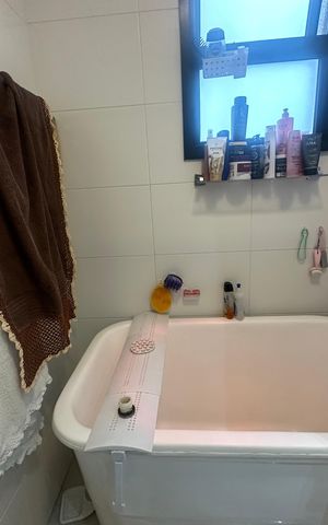 Apartamento para alugar com 112m², 2 quartos e 2 vagas Apartamento para alugar com 112m², 2 quartos e 2 vagasBanheiro da Suíte 1