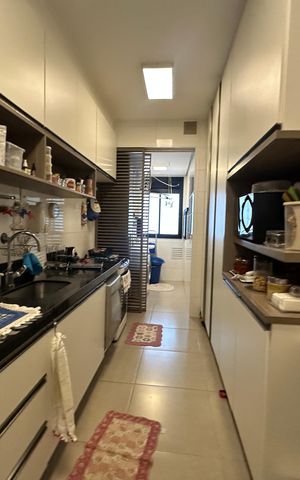 Apartamento para alugar com 112m², 2 quartos e 2 vagas Apartamento para alugar com 112m², 2 quartos e 2 vagasCozinha