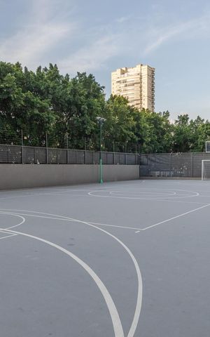 Apartamento à venda com 131m², 2 quartos e 2 vagas Apartamento à venda com 131m², 2 quartos e 2 vagasQuadra