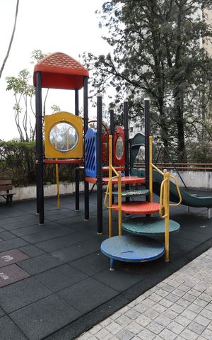 Apartamento à venda com 70m², 3 quartos e 2 vagasÁrea comum - Playground