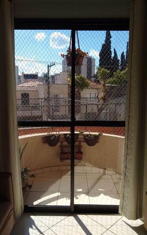 Apartamento à venda com 65m², 3 quartos e 1 vaga Apartamento à venda com 65m², 3 quartos e 1 vagaVaranda