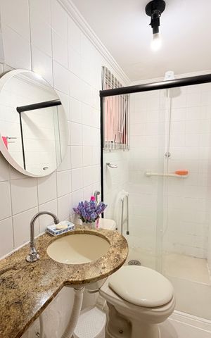 Apartamento à venda com 57m², 2 quartos e 1 vagaBanheiro Social