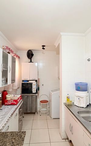 Apartamento à venda com 57m², 2 quartos e 1 vagaCozinha