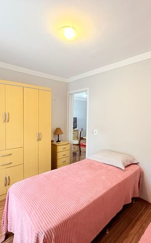 Apartamento à venda com 57m², 2 quartos e 1 vagaQuarto 2